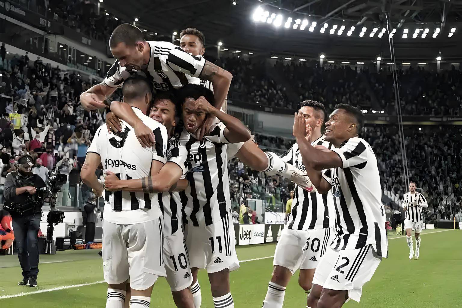 包含国际比赛日拉齐奥备战全明星赛，遗憾出局细节曝光，目标明确，心理建设被强调的词条